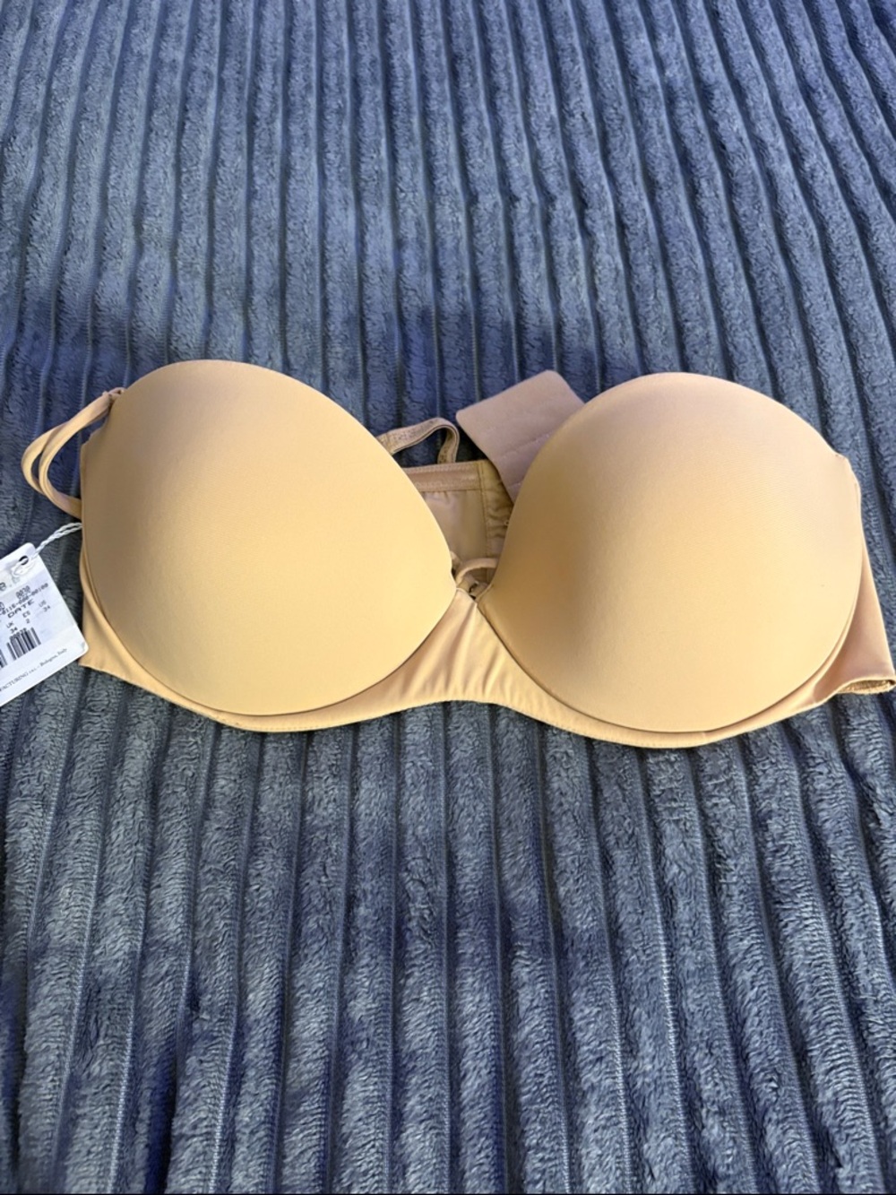 La Perla Strapless Smooth Nude Bra in Light Beige